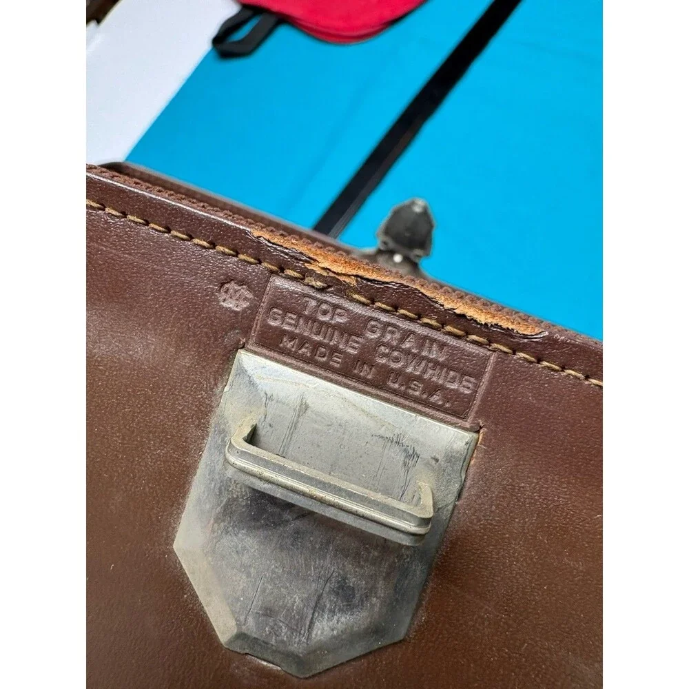 Vintage Polaroid Eagle Lock Co Leather Hard Camera Case Bag Top Grain Cowhide